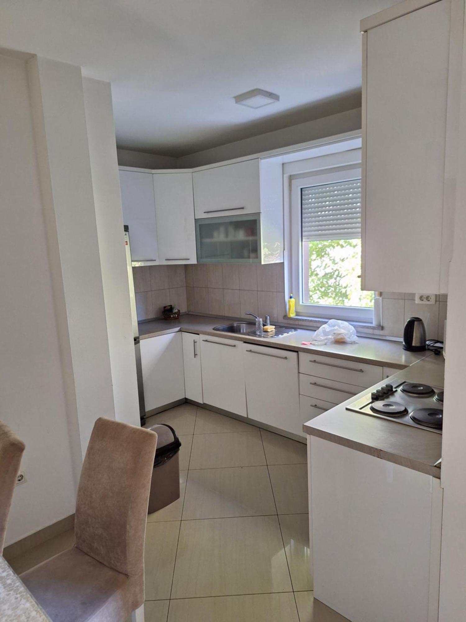 Apartment Enjoy Free Private Parking Mostar Bagian luar foto