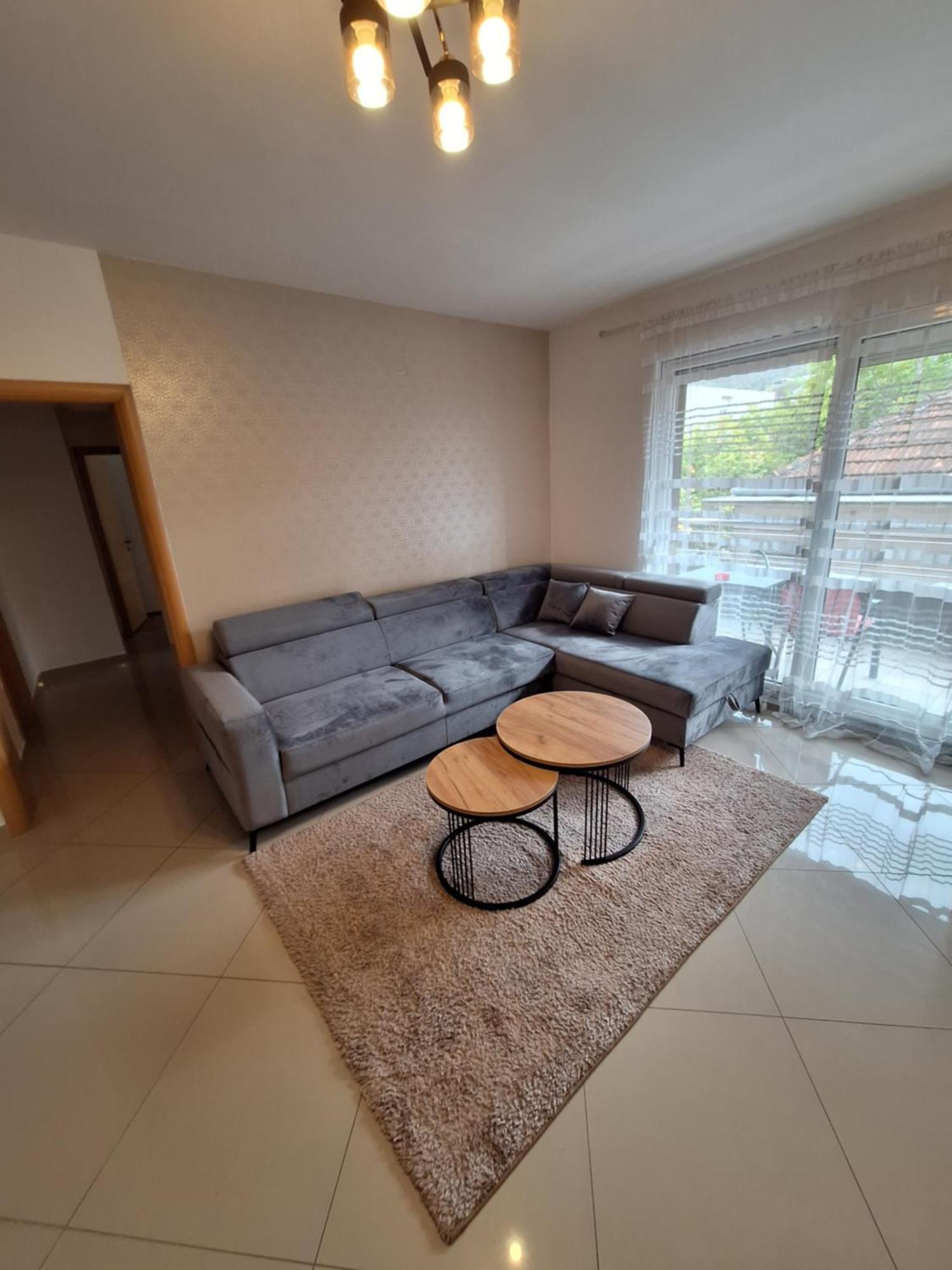 Apartment Enjoy Free Private Parking Mostar Bagian luar foto